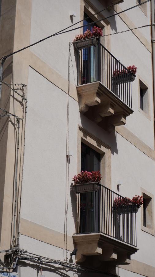 Vicolo San Gaetano -Luxury Rooms- Catania Luaran gambar
