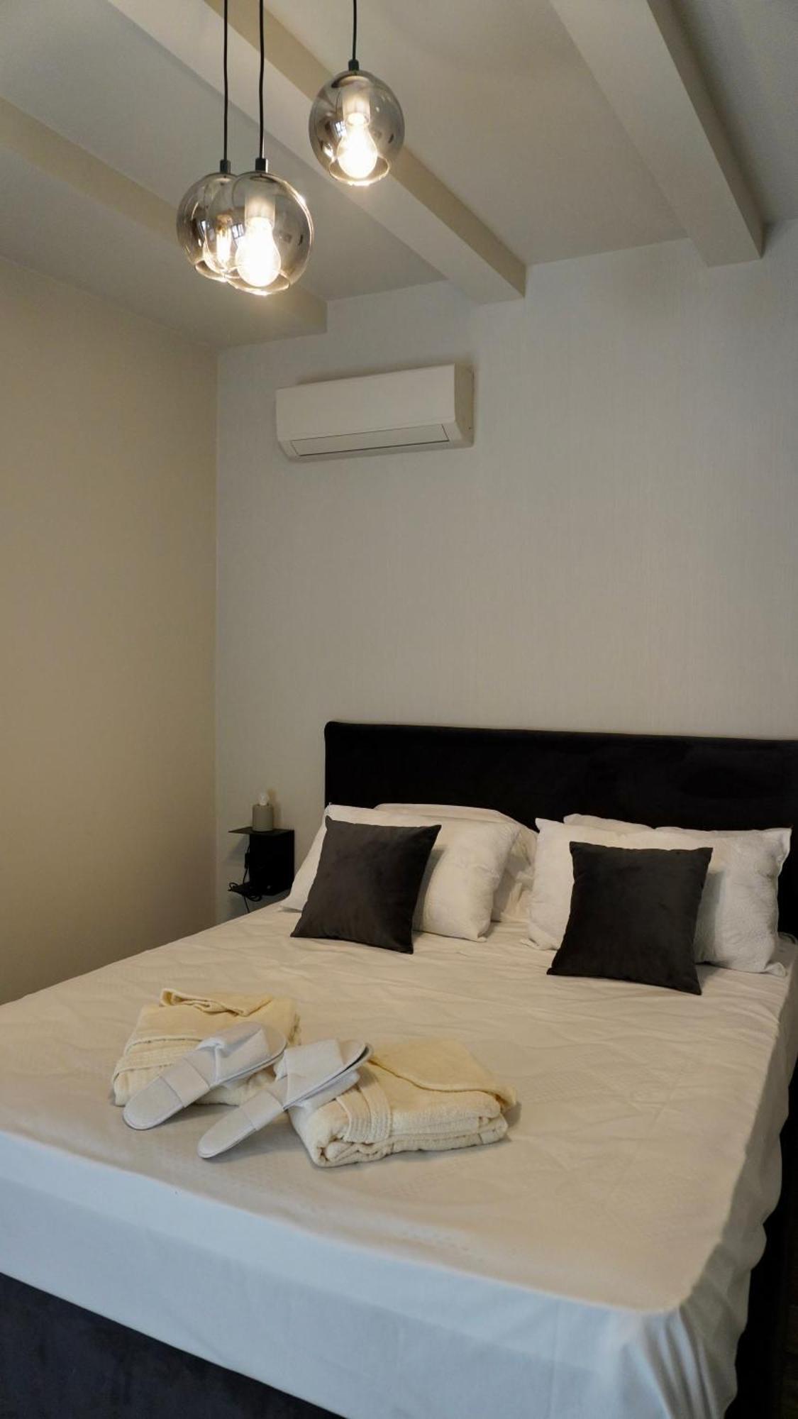 Vicolo San Gaetano -Luxury Rooms- Catania Luaran gambar